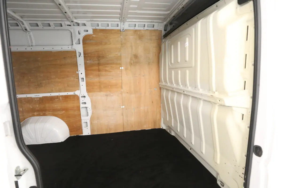 2.2 BlueHdi L2H2 140PK | Airco | Cruise | Camera | 3 Zits | Trekhaak | Navi | Parkeersens,