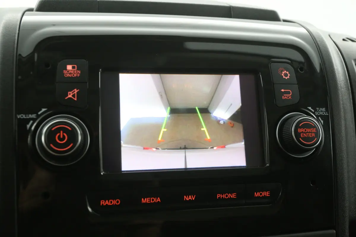 2.2 BlueHdi L2H2 140PK | Airco | Cruise | Camera | 3 Zits | Trekhaak | Navi | Parkeersens,