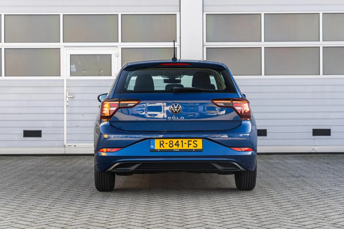1.0 TSI 95pk Life | Navigatie | Parkeersensoren Voor + Achter | App Connect | Adaptieve Cruise Control