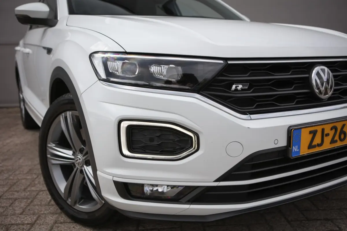 1.5 TSI Sport R-line | Pano | Trekhaak | Virtual Dash |