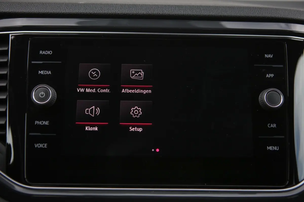 1.5 TSI Sport R-line | Pano | Trekhaak | Virtual Dash |