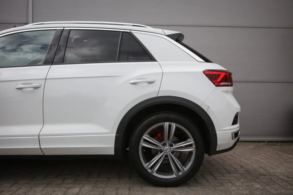 1.5 TSI Sport R-line | Pano | Trekhaak | Virtual Dash |