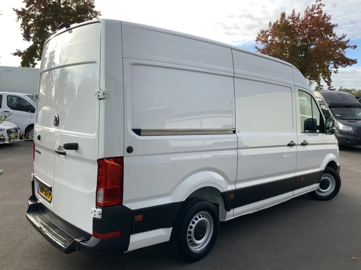 35 2.0 TDI L3H2 Automaat Airco Cruise Camera Opstap 3 Zits Navi Euro 6 Schade aan Dorpel L