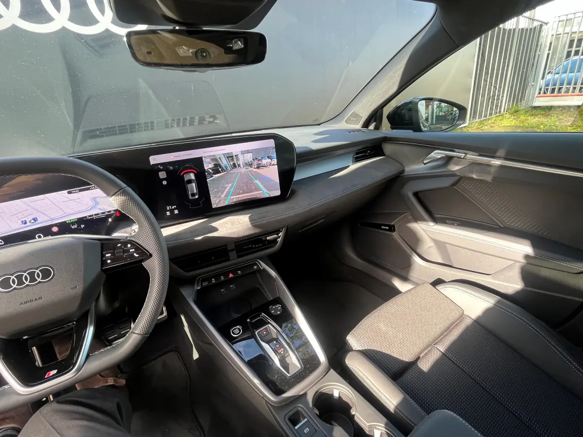 35 TFSI S edition | 18 inch velgen | Sonos | Tech plus | Optiek zwart | Lichtpakket | Lendesteunen |