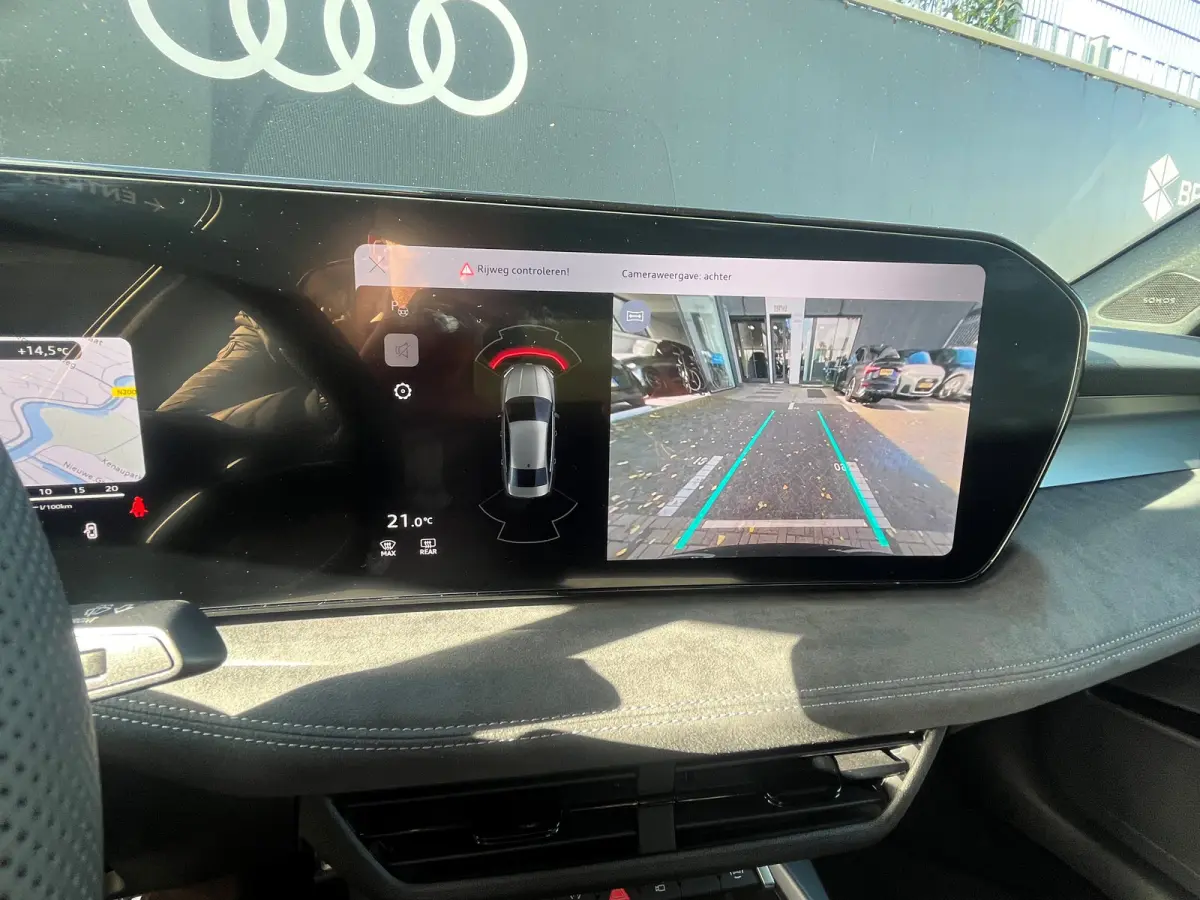 35 TFSI S edition | 18 inch velgen | Sonos | Tech plus | Optiek zwart | Lichtpakket | Lendesteunen |