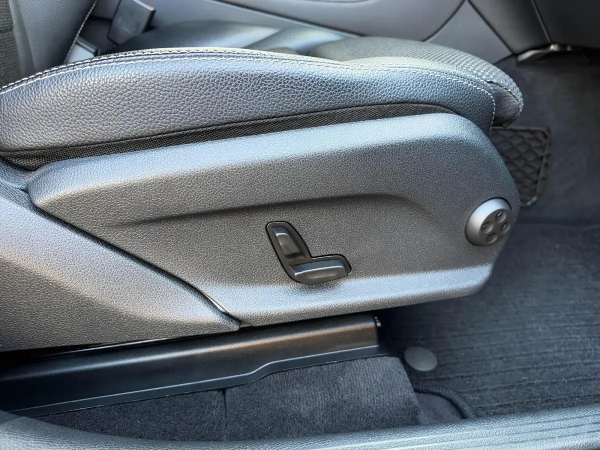 250 4MATIC Automaat Exclusive | Half leder | Full LED | Assist pakket | Trekhaak