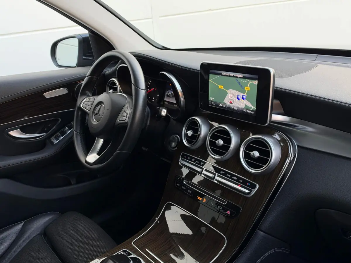 250 4MATIC Automaat Exclusive | Half leder | Full LED | Assist pakket | Trekhaak