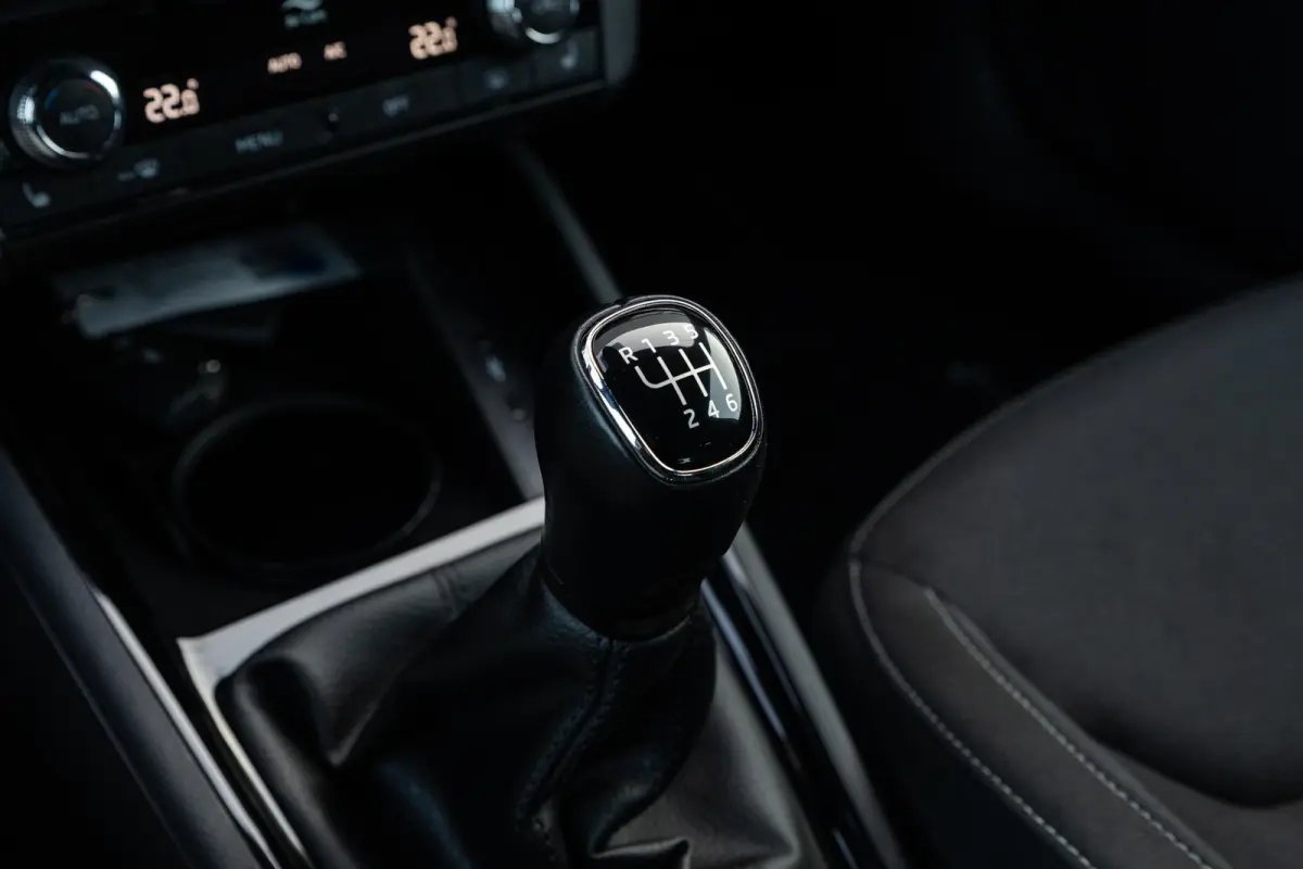 1.0 TSI 110pk Sport Business | Navigatie | Climate Control  | App Connect | Adaptieve Cruise Control