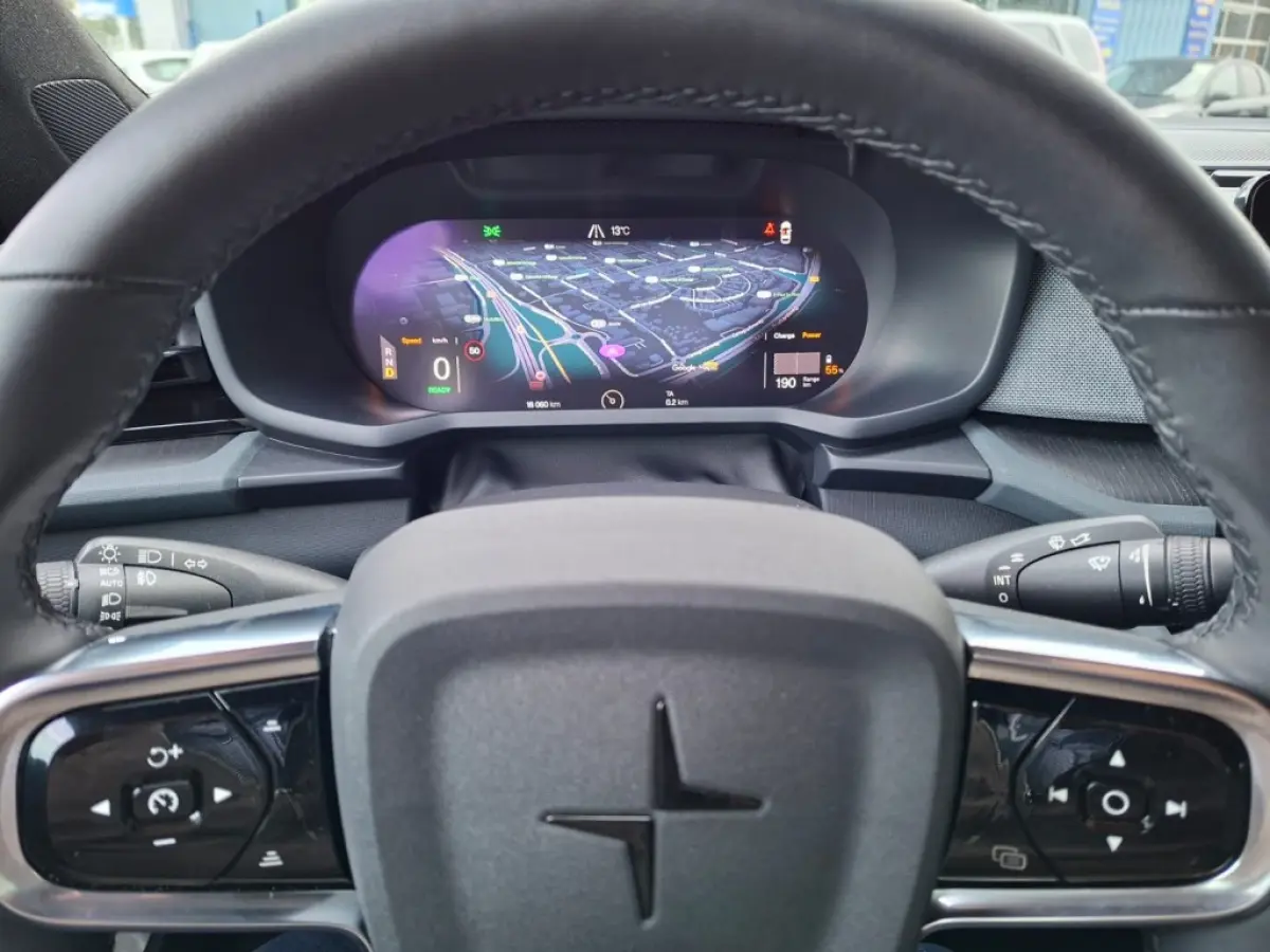 SRSM 63KWH NAVI LMV PDC-CAMERA STOELVW