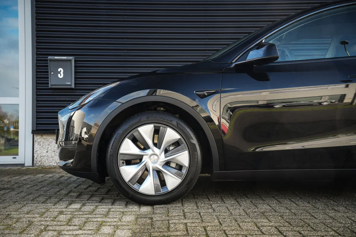Long Range AWD 75 kWh | Full sellf driving | Navi | ACC | Boost | Camera | Org. NL |