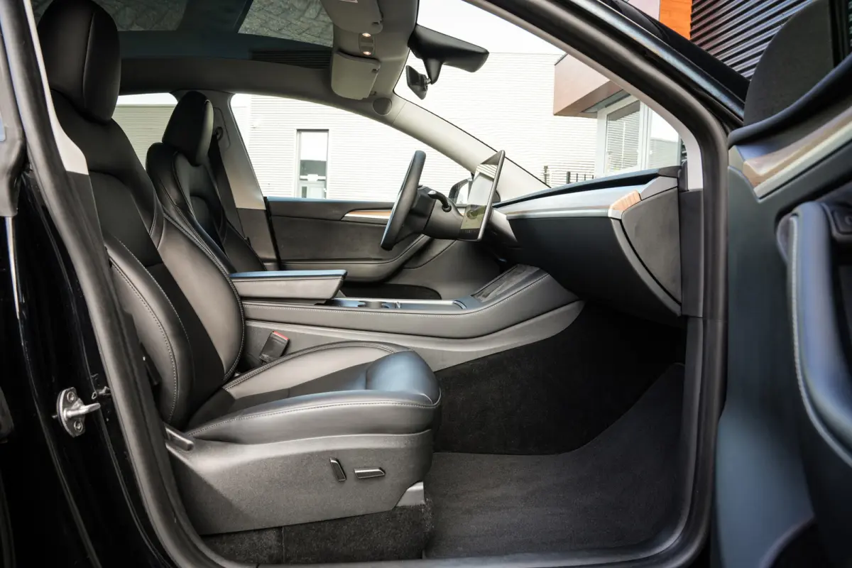 Long Range AWD 75 kWh | Full sellf driving | Navi | ACC | Boost | Camera | Org. NL |
