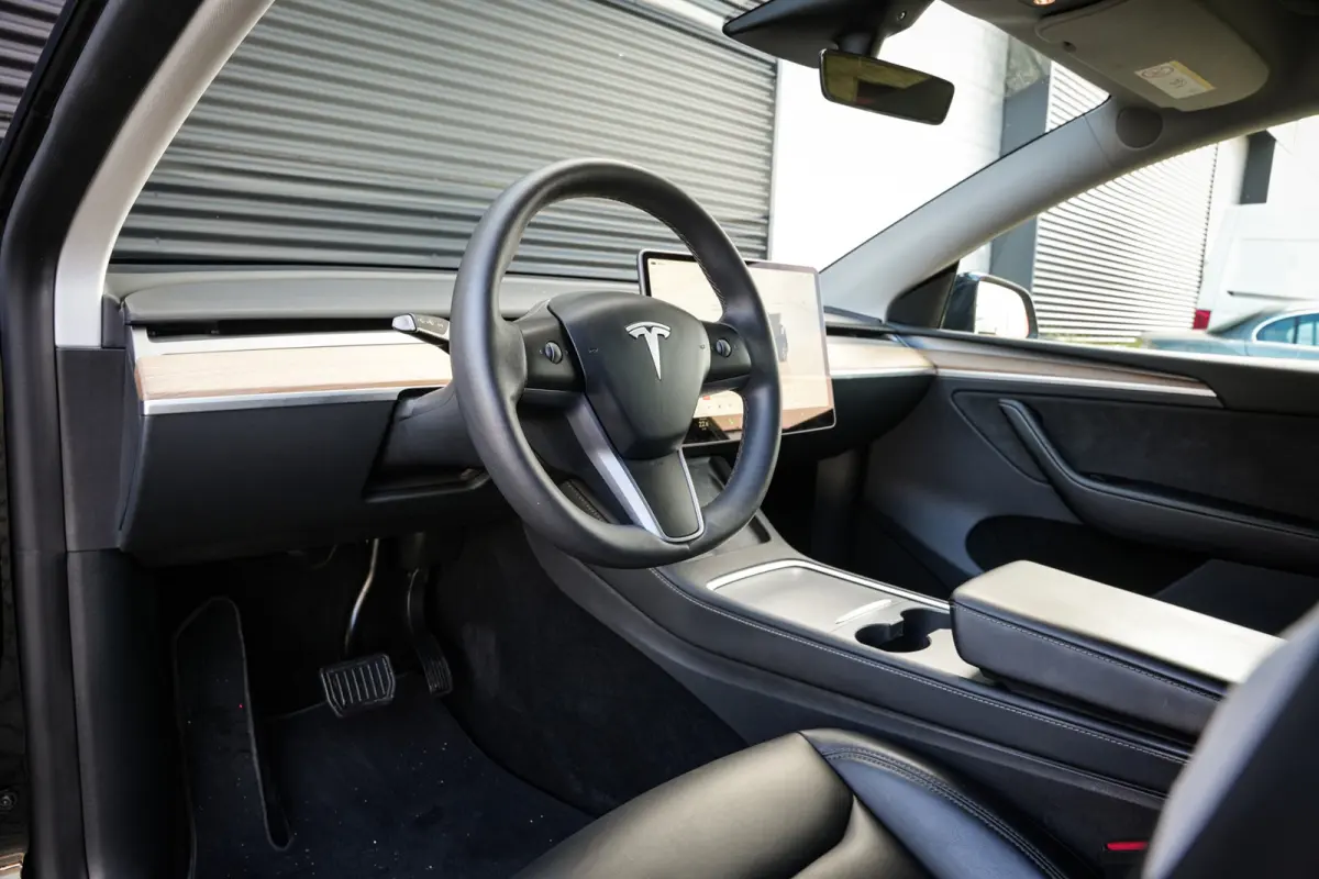 Long Range AWD 75 kWh | Full sellf driving | Navi | ACC | Boost | Camera | Org. NL |