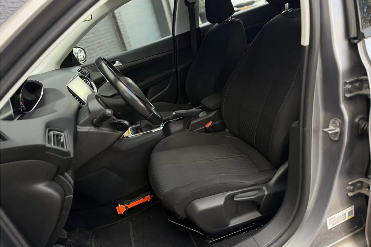 1.2 PureTech Blue Lease | Cruise | Airco | NAVI | NAP