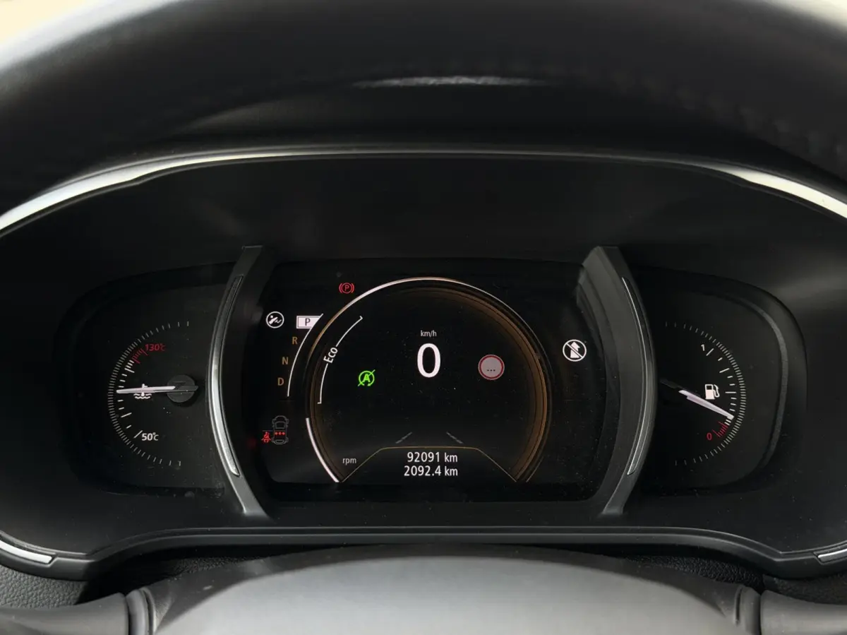 1.3 TCe Business | Stoelverw | Camera | Carplay