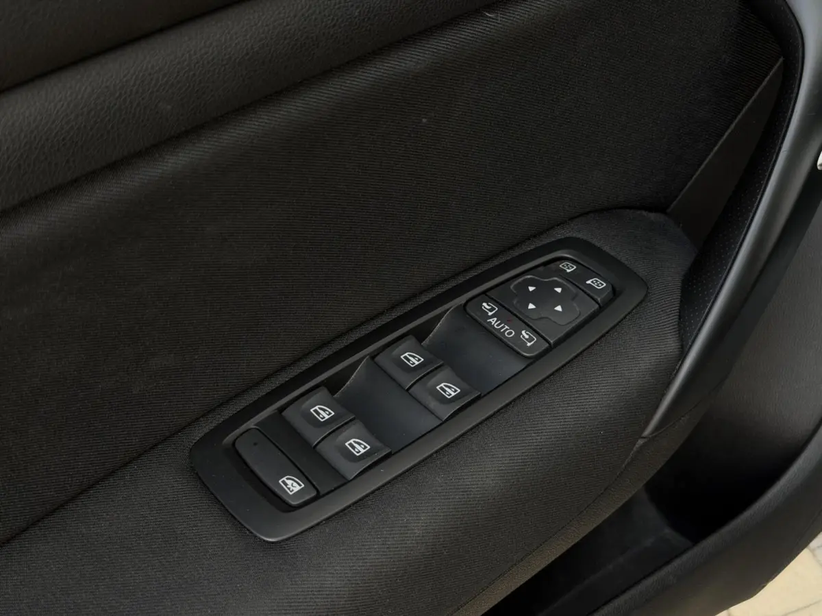 1.3 TCe Business | Stoelverw | Camera | Carplay