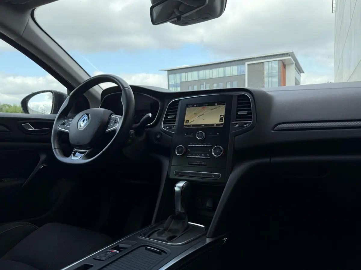 1.3 TCe Business | Stoelverw | Camera | Carplay