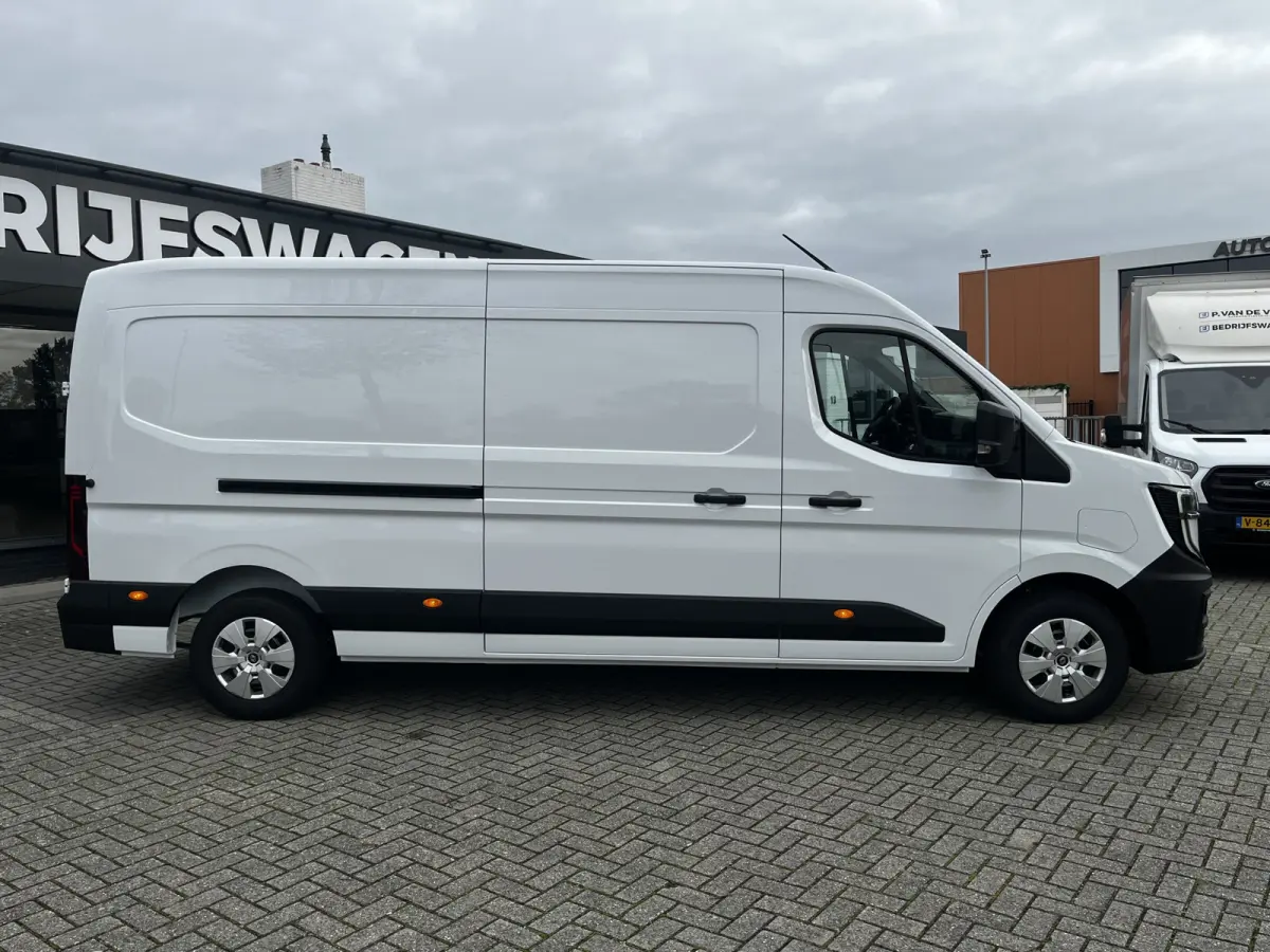 T35 L3H2 Advance long range 87 kWh 143pk | Trekhaak | Navi | Camera | 270gr. deuren | Betimmering | etc. etc.