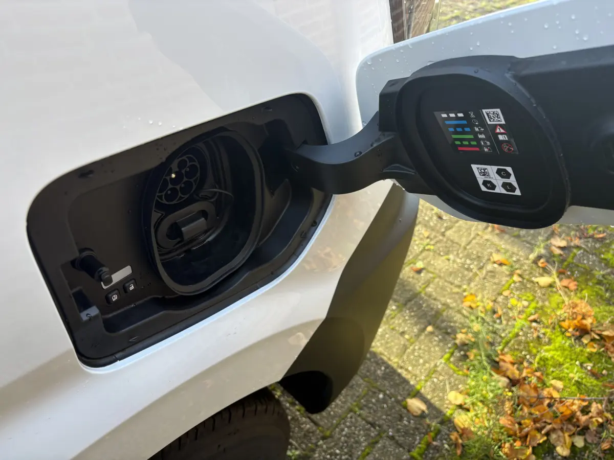 T35 L3H2 Advance long range 87 kWh 143pk | Trekhaak | Navi | Camera | 270gr. deuren | Betimmering | etc. etc.