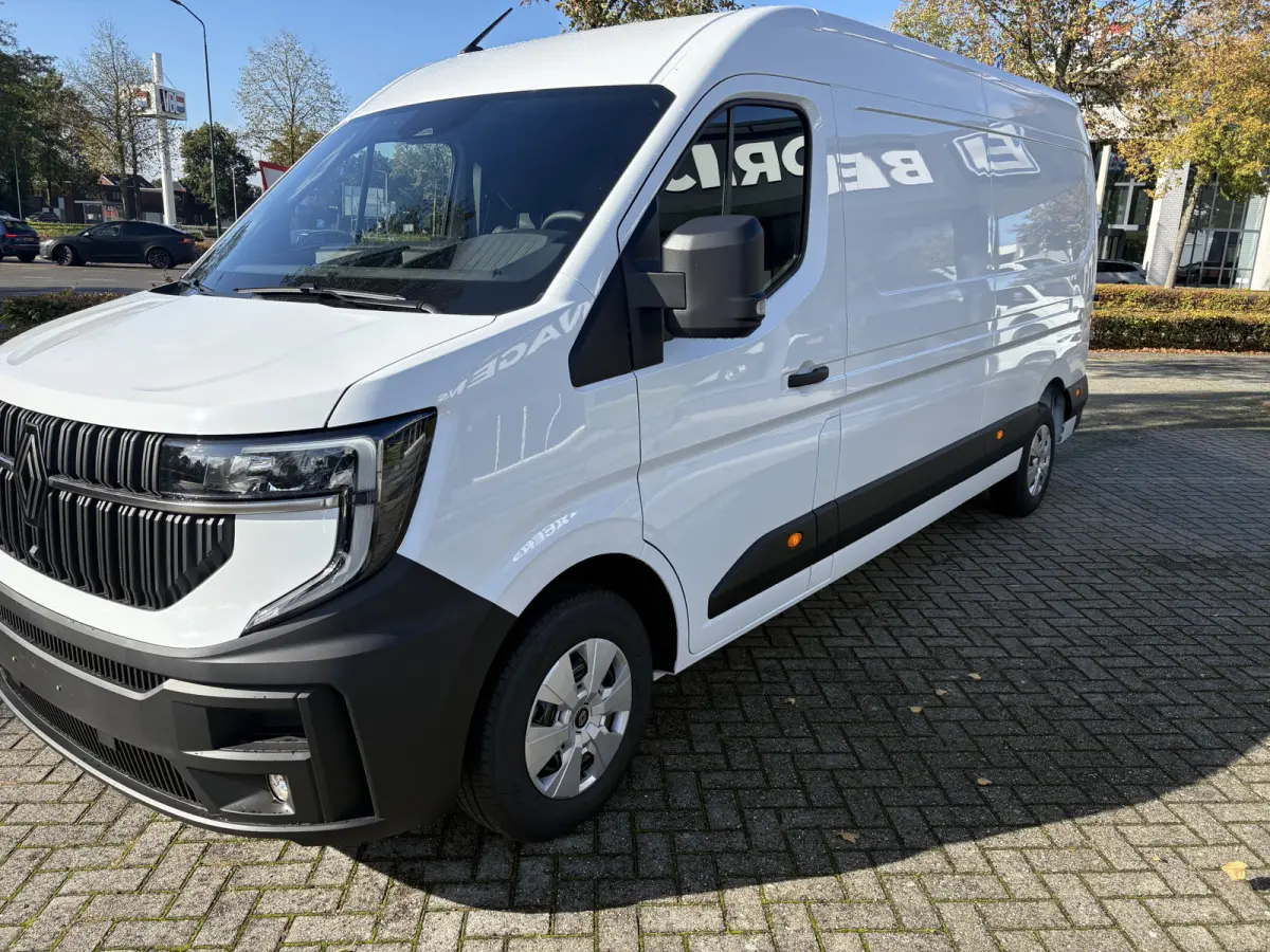 T35 L3H2 Advance long range 87 kWh 143pk | Trekhaak | Navi | Camera | 270gr. deuren | Betimmering | etc. etc.