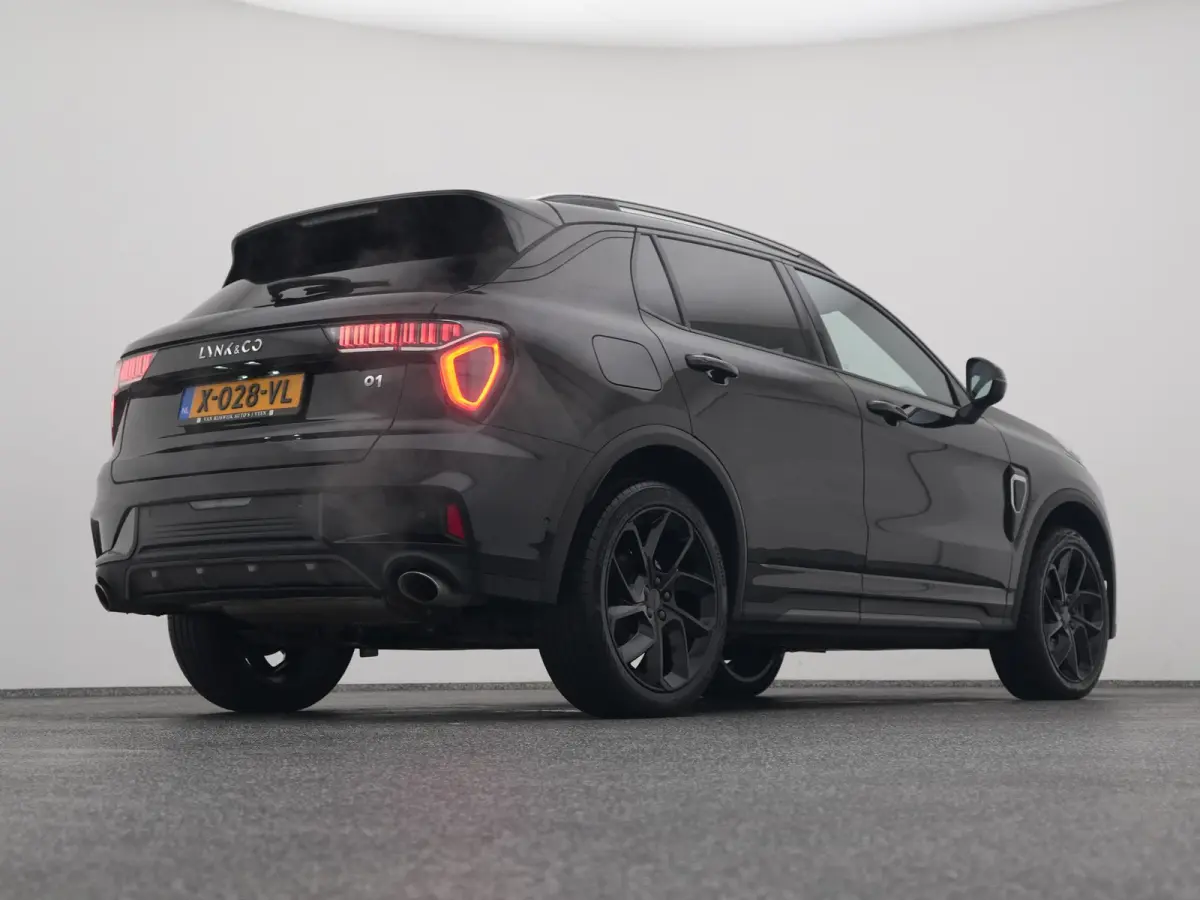 1.5 Plug-in Hybrid | 360° | BLACK | ZWARTE HEMEL | NLD AUTO