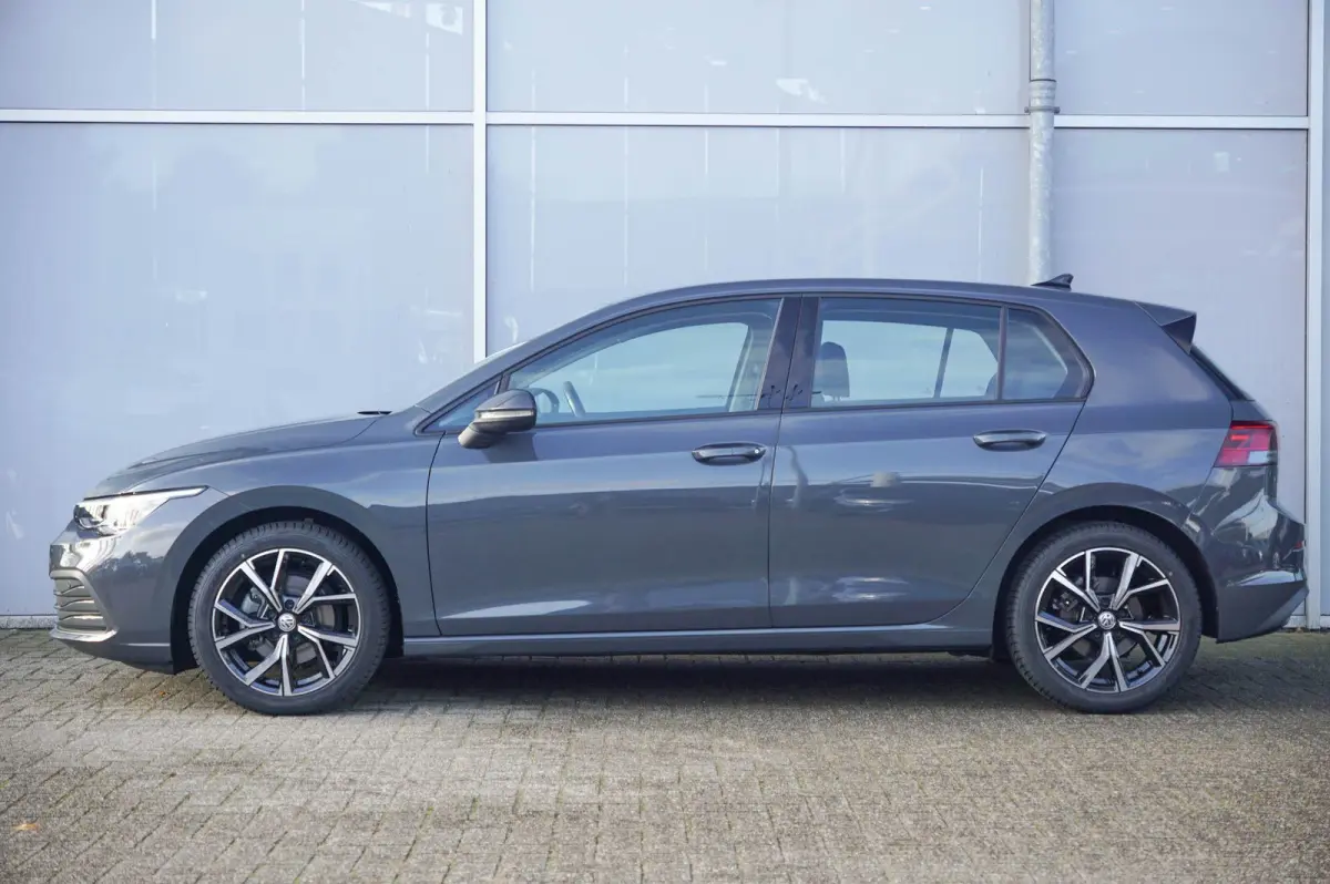1.0 TSI 110pk Life | Navigatie | Apple Carplay & Android Auto | Adaptive Cruise