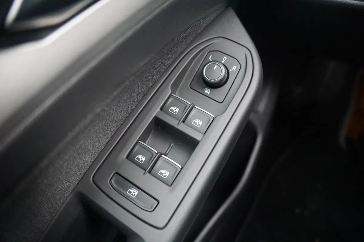 1.0 TSI 110pk Life | Navigatie | Apple Carplay & Android Auto | Adaptive Cruise
