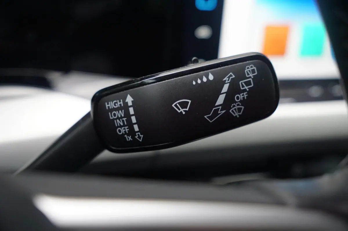 1.0 TSI 110pk Life | Navigatie | Apple Carplay & Android Auto | Adaptive Cruise