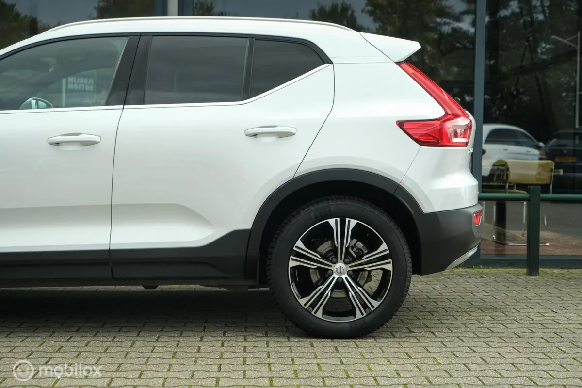 1.5 T5 Inscription | Pano | Harman Kardon | Stoel en stuurwielverw. | Memory stoelen | 360 camera | ACC | Adaptieve LEDlampen | Unieke KM | All Seasons