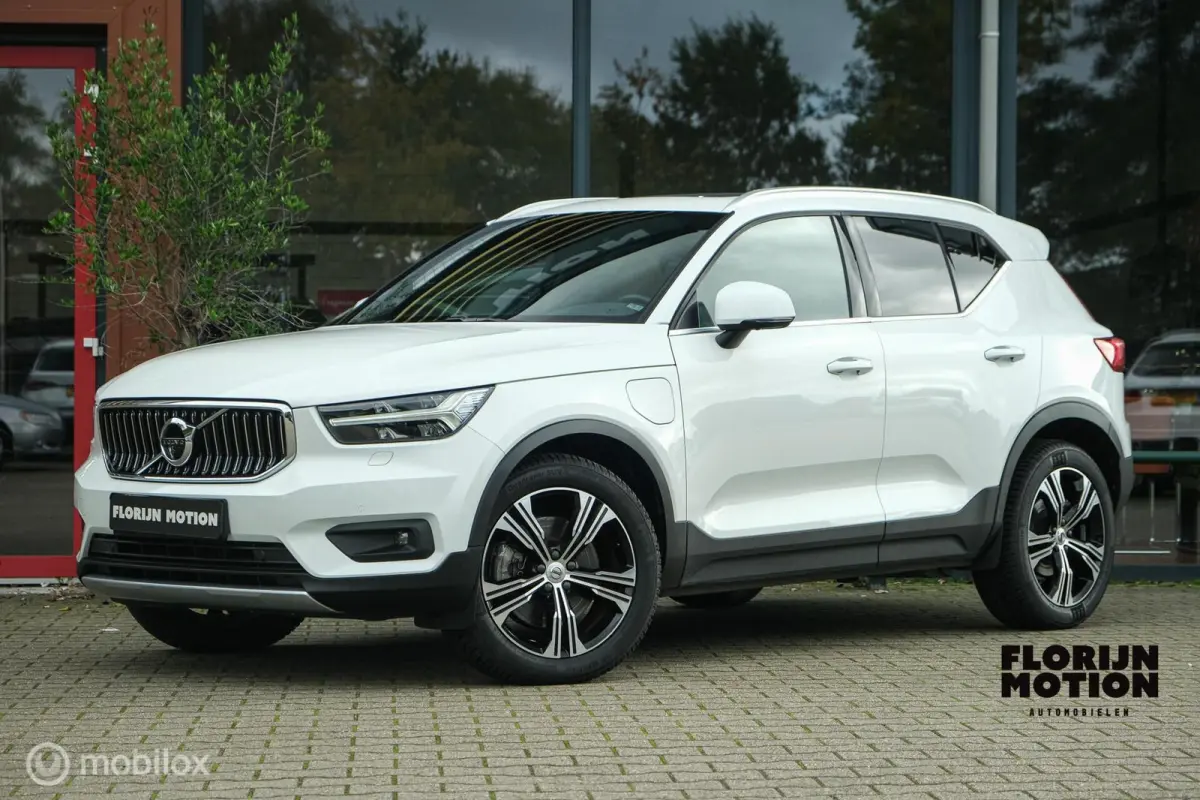 1.5 T5 Inscription | Pano | Harman Kardon | Stoel en stuurwielverw. | Memory stoelen | 360 camera | ACC | Adaptieve LEDlampen | Unieke KM | All Seasons