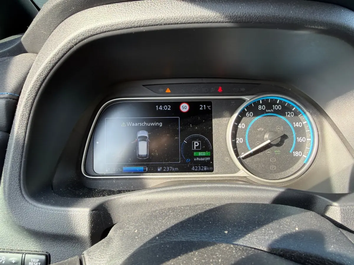 N-Connecta 40 kWh | Adaptive cruise control | Dode hoek detectie | 360 Camera | stoel verwarming | LMV 17" |