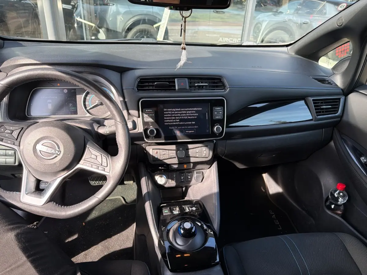 N-Connecta 40 kWh | Adaptive cruise control | Dode hoek detectie | 360 Camera | stoel verwarming | LMV 17" |