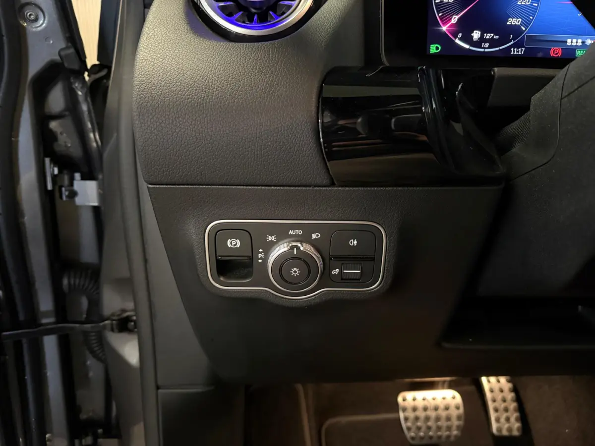 250e AMG STYLING-PANORAMA-NIGHT PAKKET-CAMERA-KEYLESS-BTW