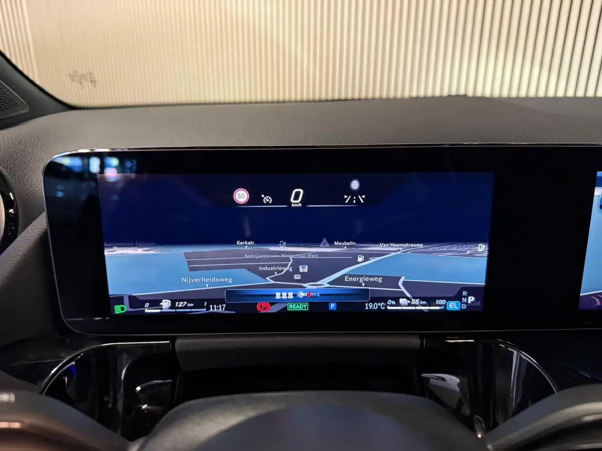 250e AMG STYLING-PANORAMA-NIGHT PAKKET-CAMERA-KEYLESS-BTW