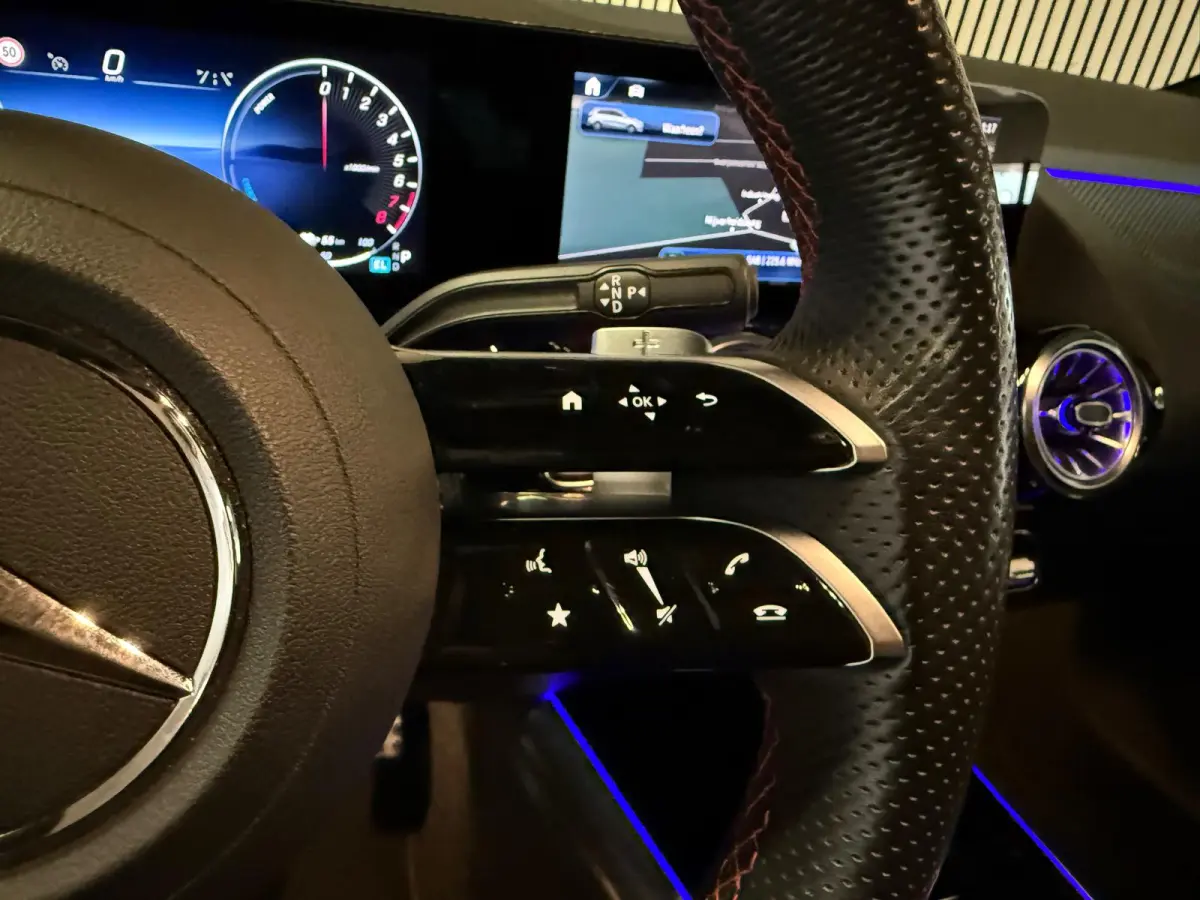 250e AMG STYLING-PANORAMA-NIGHT PAKKET-CAMERA-KEYLESS-BTW