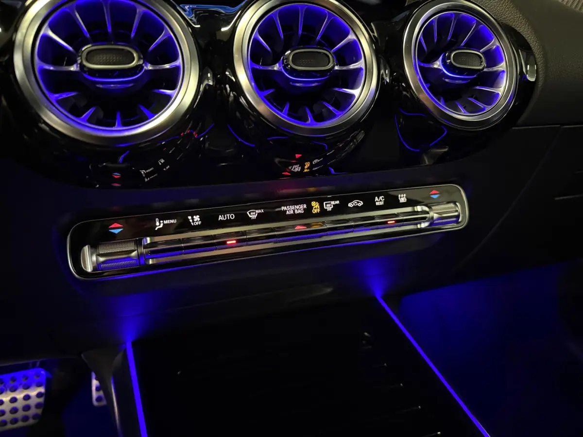 250e AMG STYLING-PANORAMA-NIGHT PAKKET-CAMERA-KEYLESS-BTW