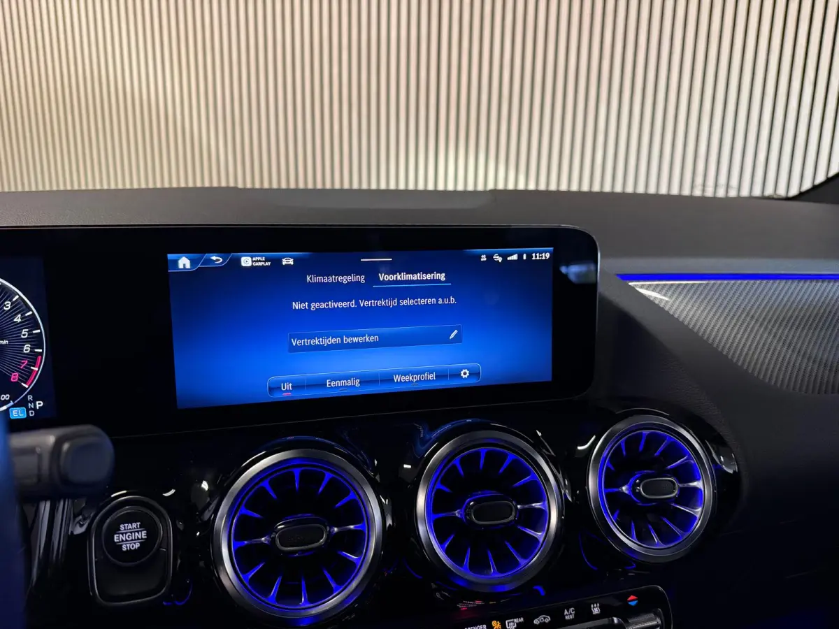 250e AMG STYLING-PANORAMA-NIGHT PAKKET-CAMERA-KEYLESS-BTW
