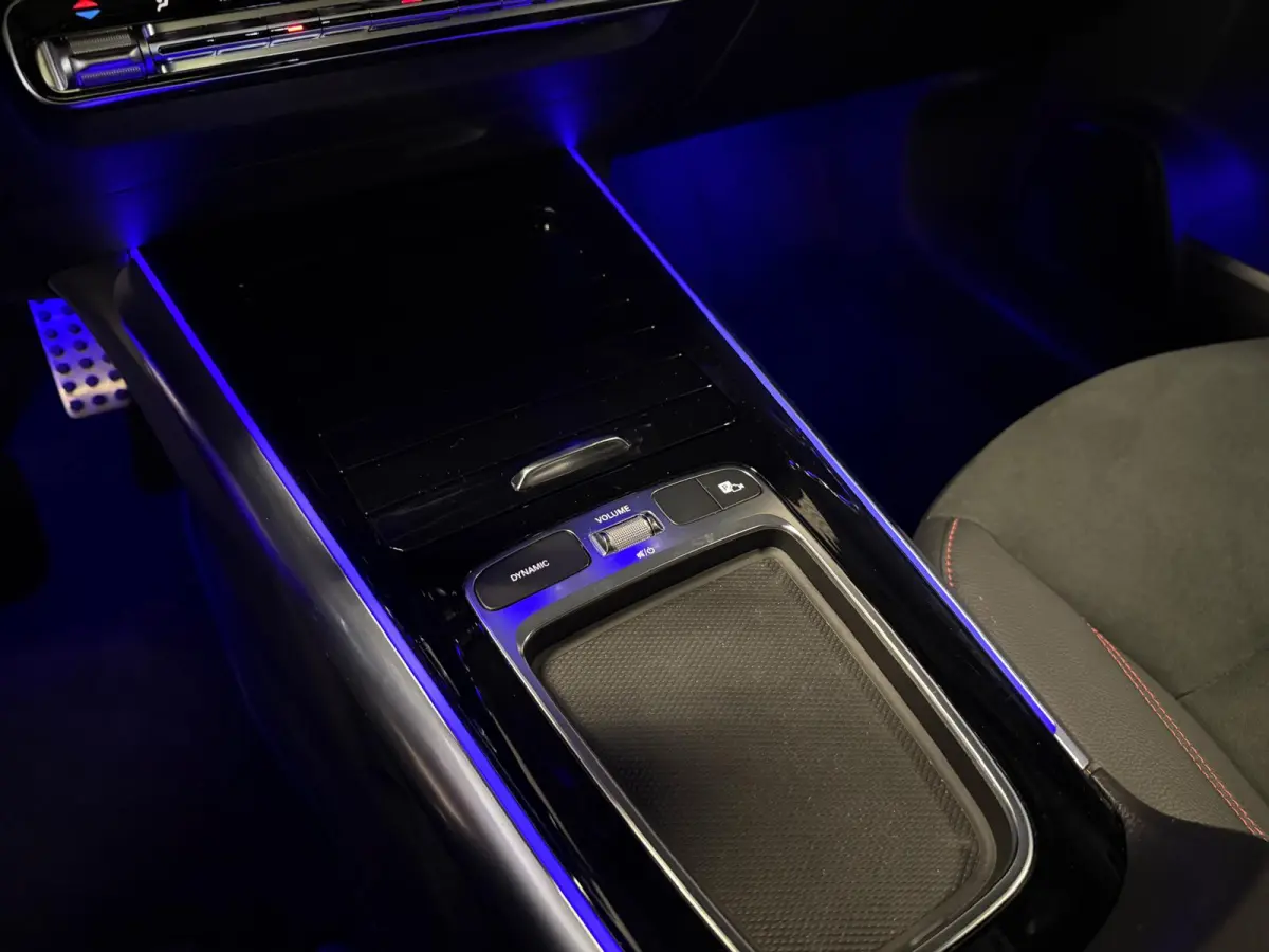 250e AMG STYLING-PANORAMA-NIGHT PAKKET-CAMERA-KEYLESS-BTW