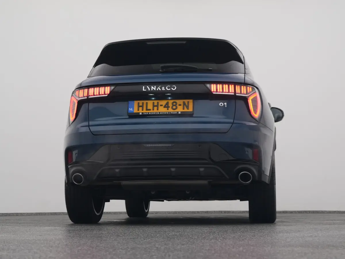 1.5 Plug-in Hybrid | 360° | BLACK | ZWARTE HEMEL | STUURVERWARMING | NLD AUTO
