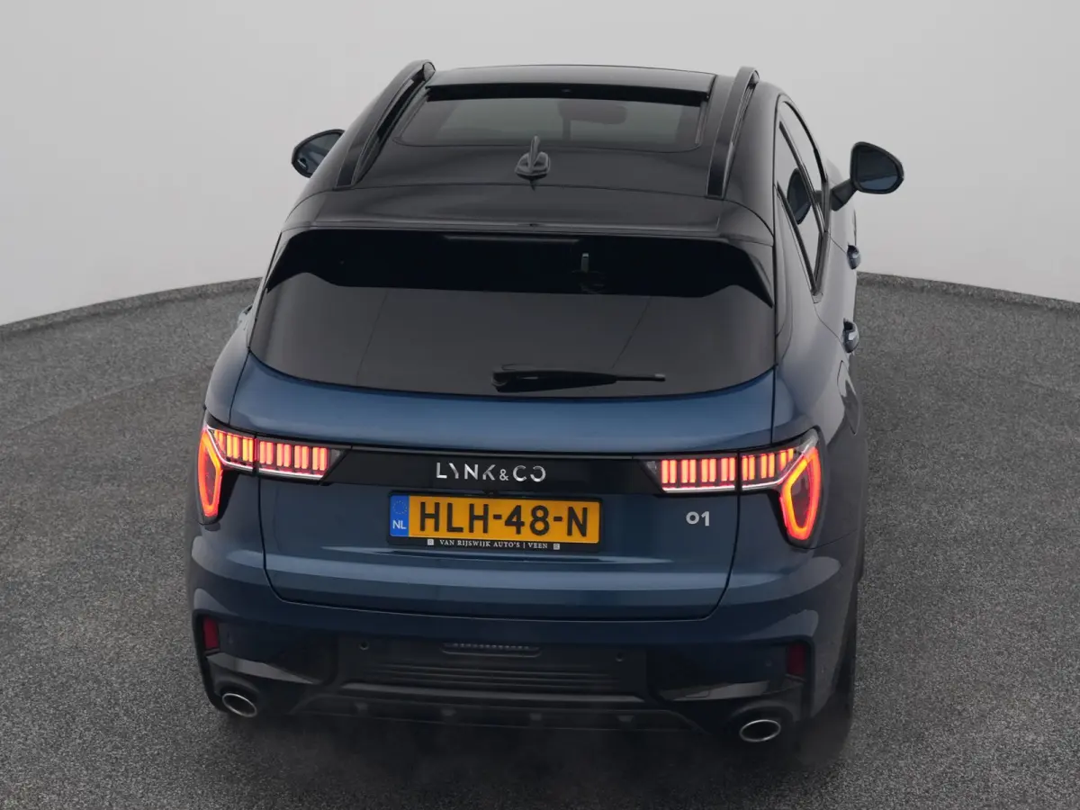 1.5 Plug-in Hybrid | 360° | BLACK | ZWARTE HEMEL | STUURVERWARMING | NLD AUTO