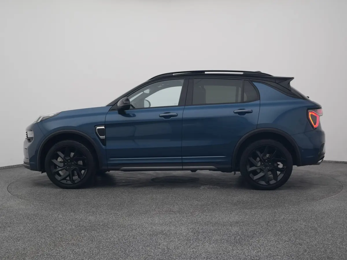1.5 Plug-in Hybrid | 360° | BLACK | ZWARTE HEMEL | STUURVERWARMING | NLD AUTO
