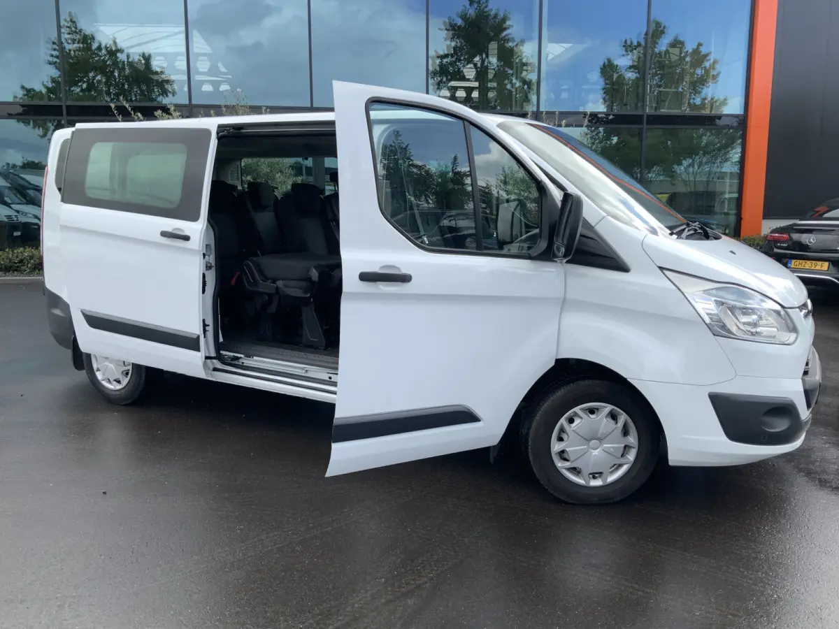 310 2.2 TDCI L2H1 Ambiente 9 Persone Airco Cruise Trekhaak 2200 kg Euro 5. in de btw  in de bpm
