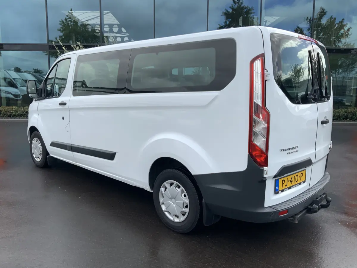 310 2.2 TDCI L2H1 Ambiente 9 Persone Airco Cruise Trekhaak 2200 kg Euro 5. in de btw  in de bpm