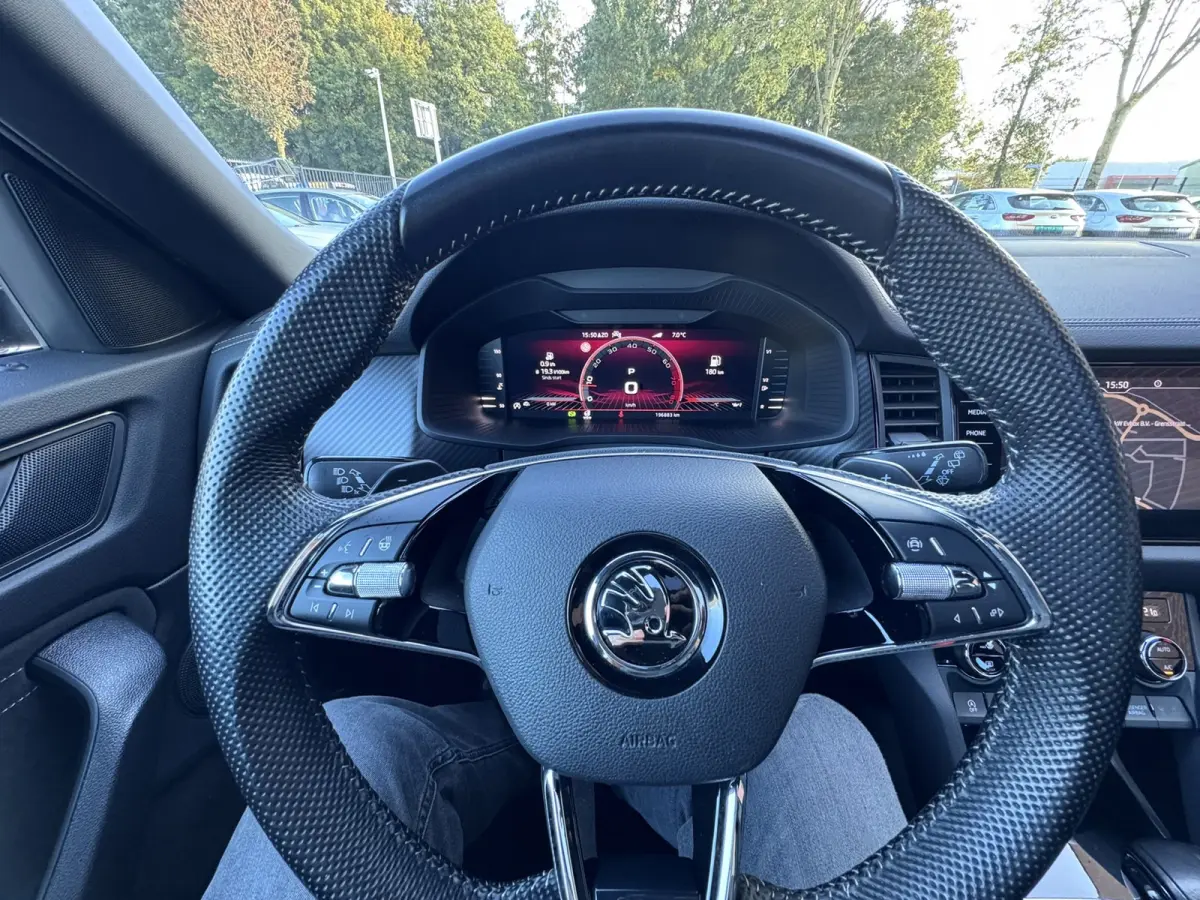 1.5 TSI Business Edition Plus 7p. Sportline, Pano, Trekhaak, Leder/Alcantara