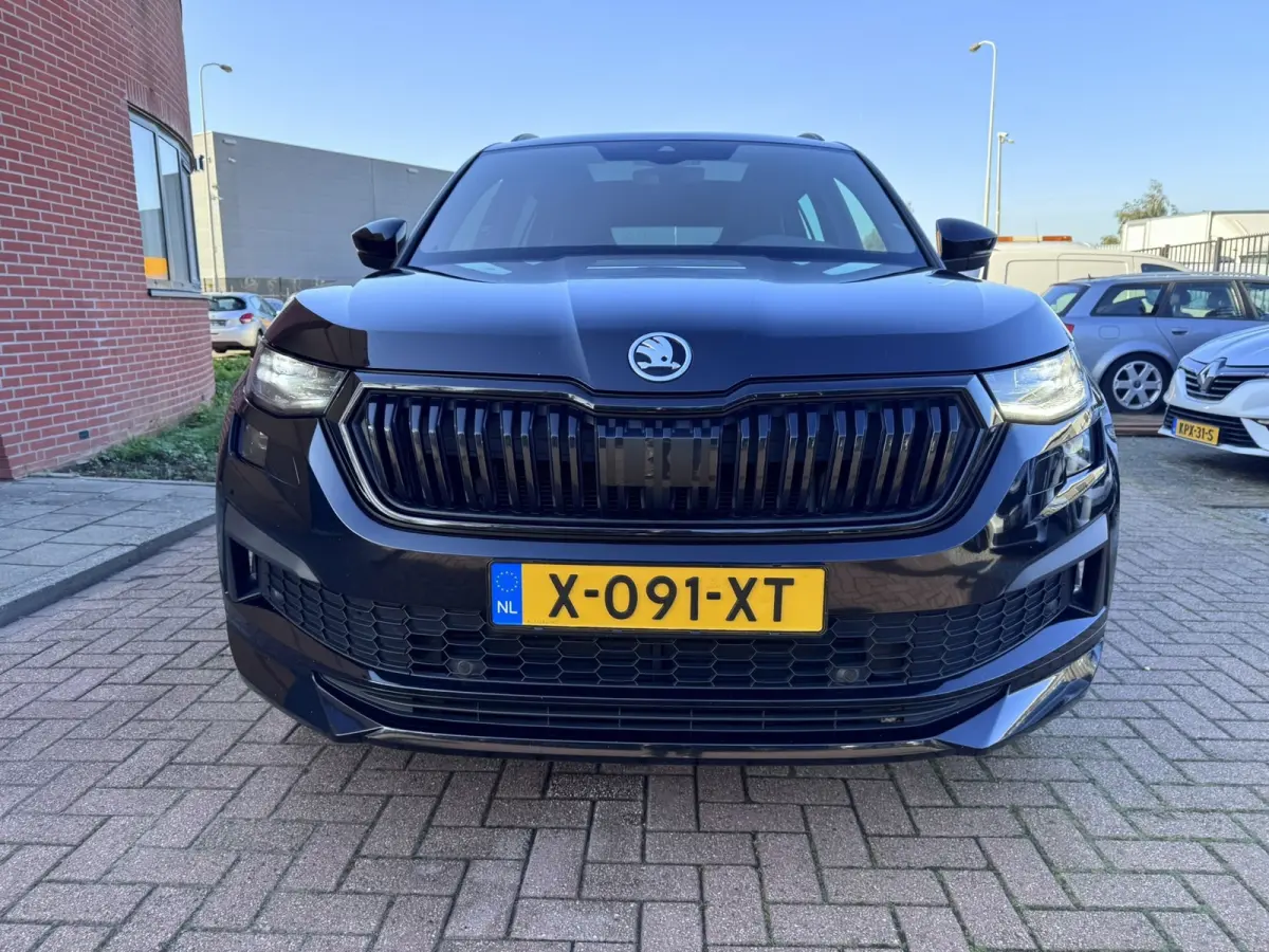 1.5 TSI Business Edition Plus 7p. Sportline, Pano, Trekhaak, Leder/Alcantara