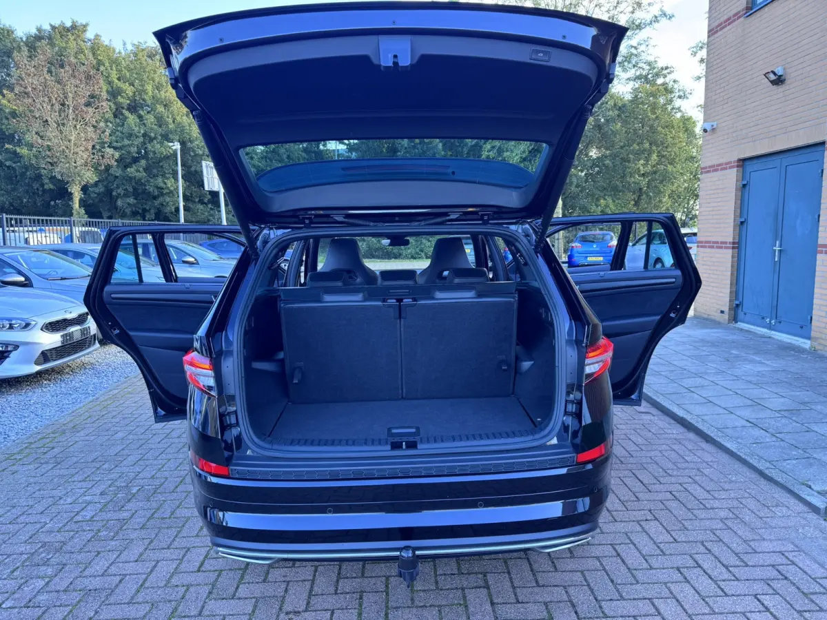 1.5 TSI Business Edition Plus 7p. Sportline, Pano, Trekhaak, Leder/Alcantara