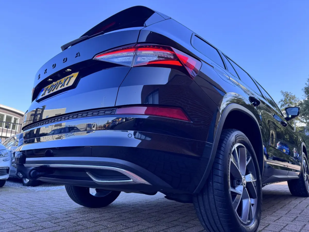 1.5 TSI Business Edition Plus 7p. Sportline, Pano, Trekhaak, Leder/Alcantara