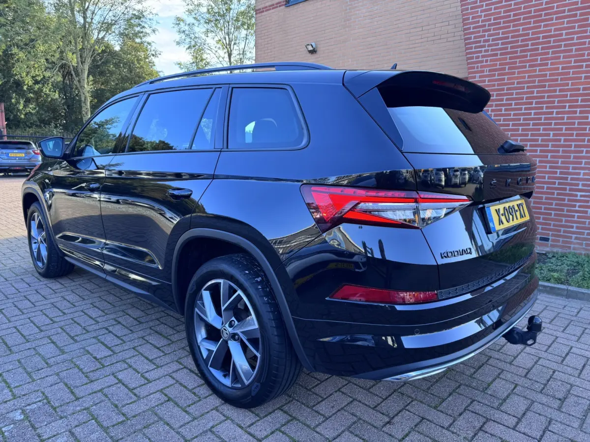 1.5 TSI Business Edition Plus 7p. Sportline, Pano, Trekhaak, Leder/Alcantara