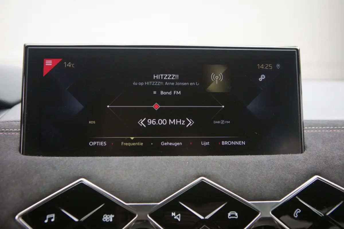 1.2 PT Perform. Line | Navigatie | Carplay | Android Auto | Alcantara |