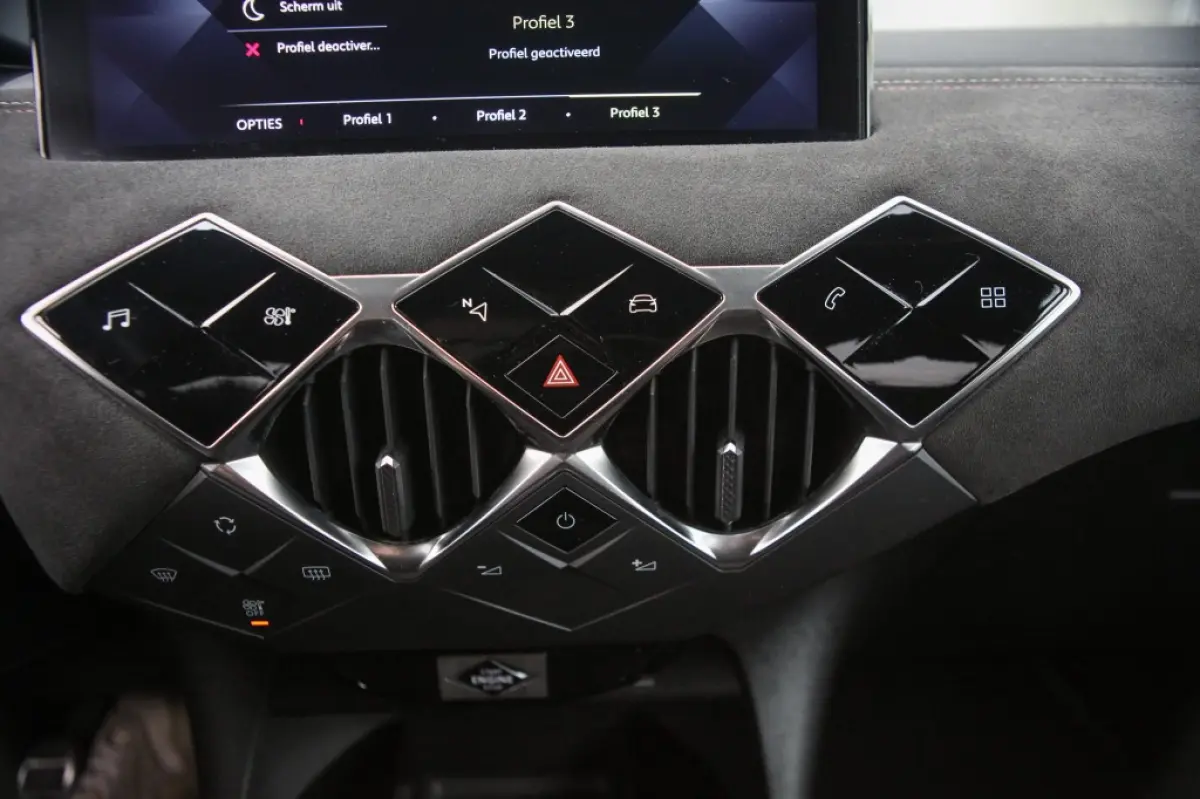 1.2 PT Perform. Line | Navigatie | Carplay | Android Auto | Alcantara |