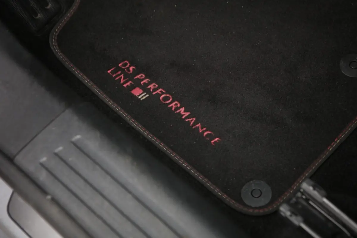 1.2 PT Perform. Line | Navigatie | Carplay | Android Auto | Alcantara |